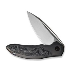 WEKNIFE Makani Flipper Knife Titanium Handle With Carbon Fiber Inlay (3.61" CPM 20CV Blade) WE21048B-2 -WE KNIFE Shop weknife makani flipper knife titanium handle with carbon fiber inlay 361 cpm 20cv blade we21048b 2 962876