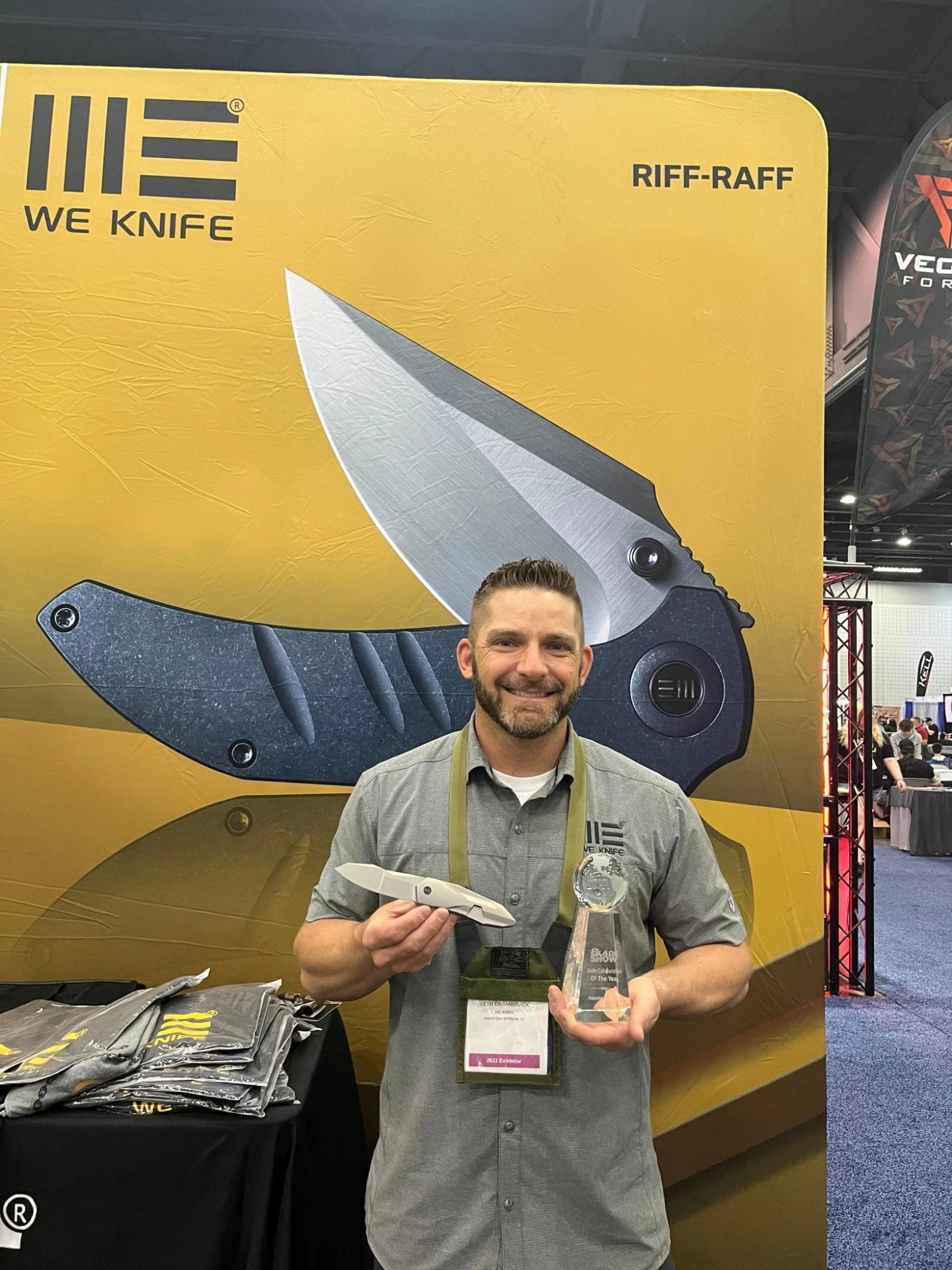 WEKNIFE Solid Flipper Knife Titanium Handle (3.88" CPM 20CV Blade) WE22028-1 15 WEKNIFE Solid Flipper Knife Titanium Handle (3.88" CPM 20CV Blade) WE22028-1 - Image 13